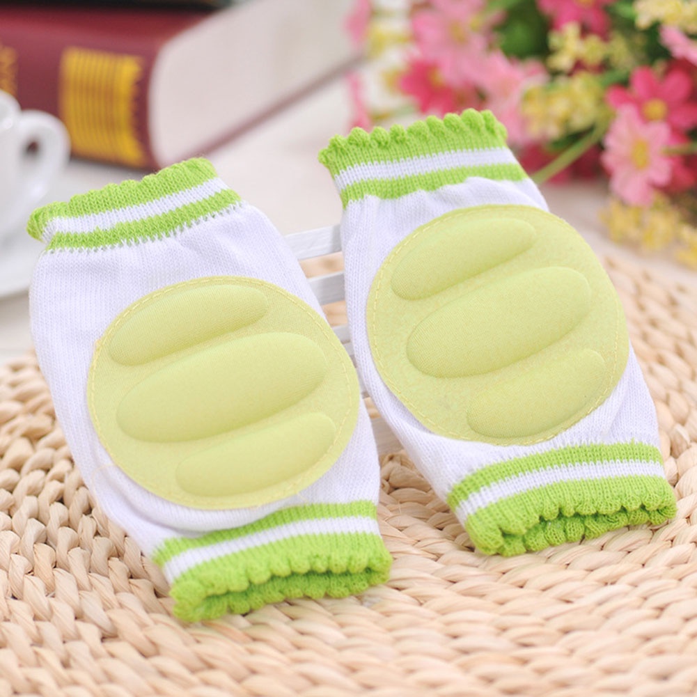 2 miếng đệm bảo vệ đầu gối cho bé tập bò