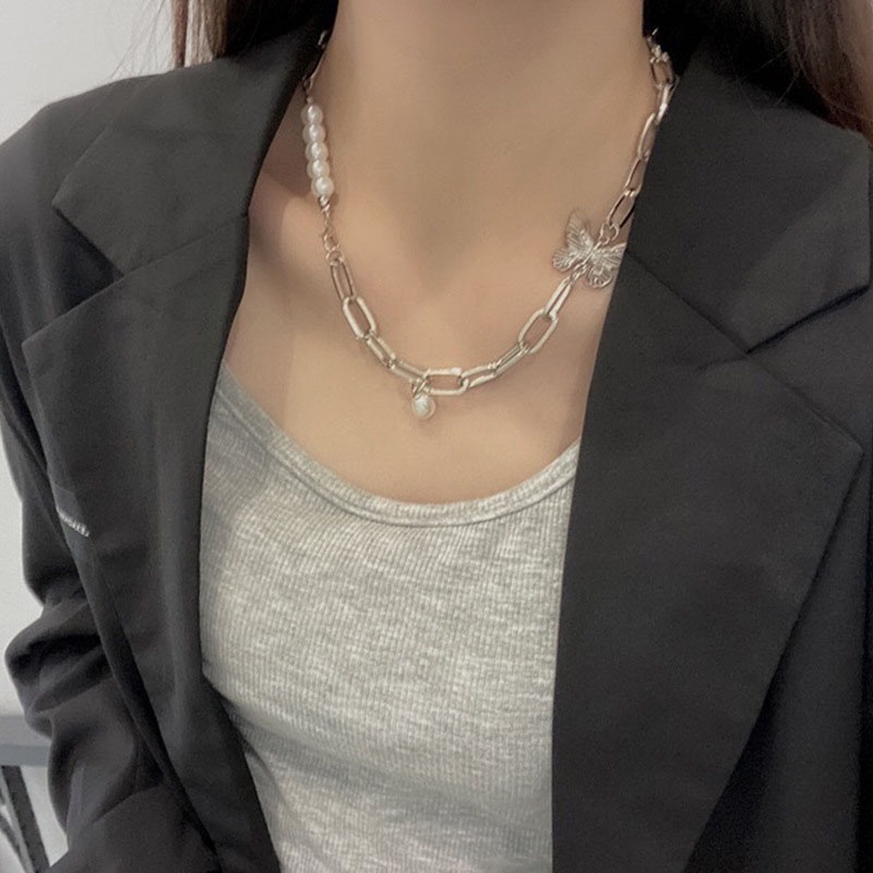 1 Vòng Cổ Choker Mặt Hình Bướm Thanh Lịch Cho Nữ