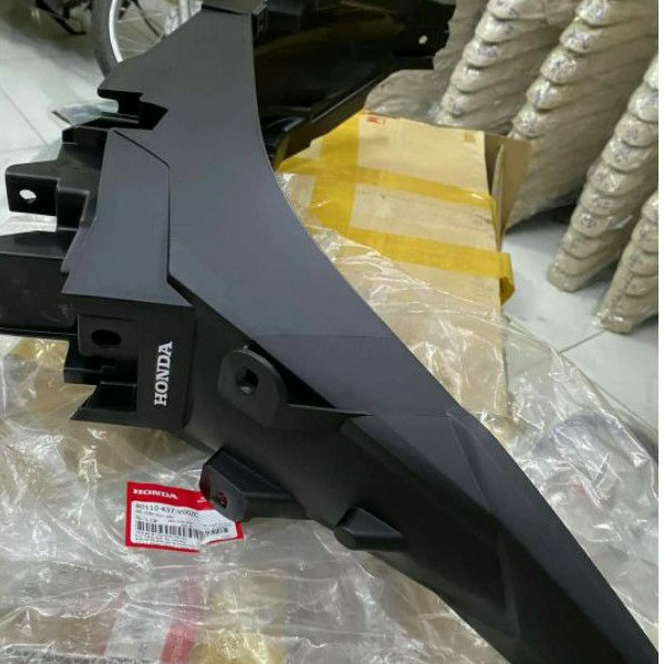 Nhựa dè đuôi, biển số xe Wave Blade 110 zin honda