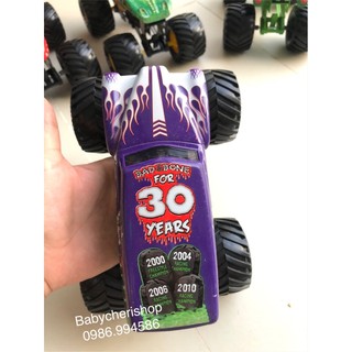 Mô hình xe monster jame size đại tỉ lệ 1:24