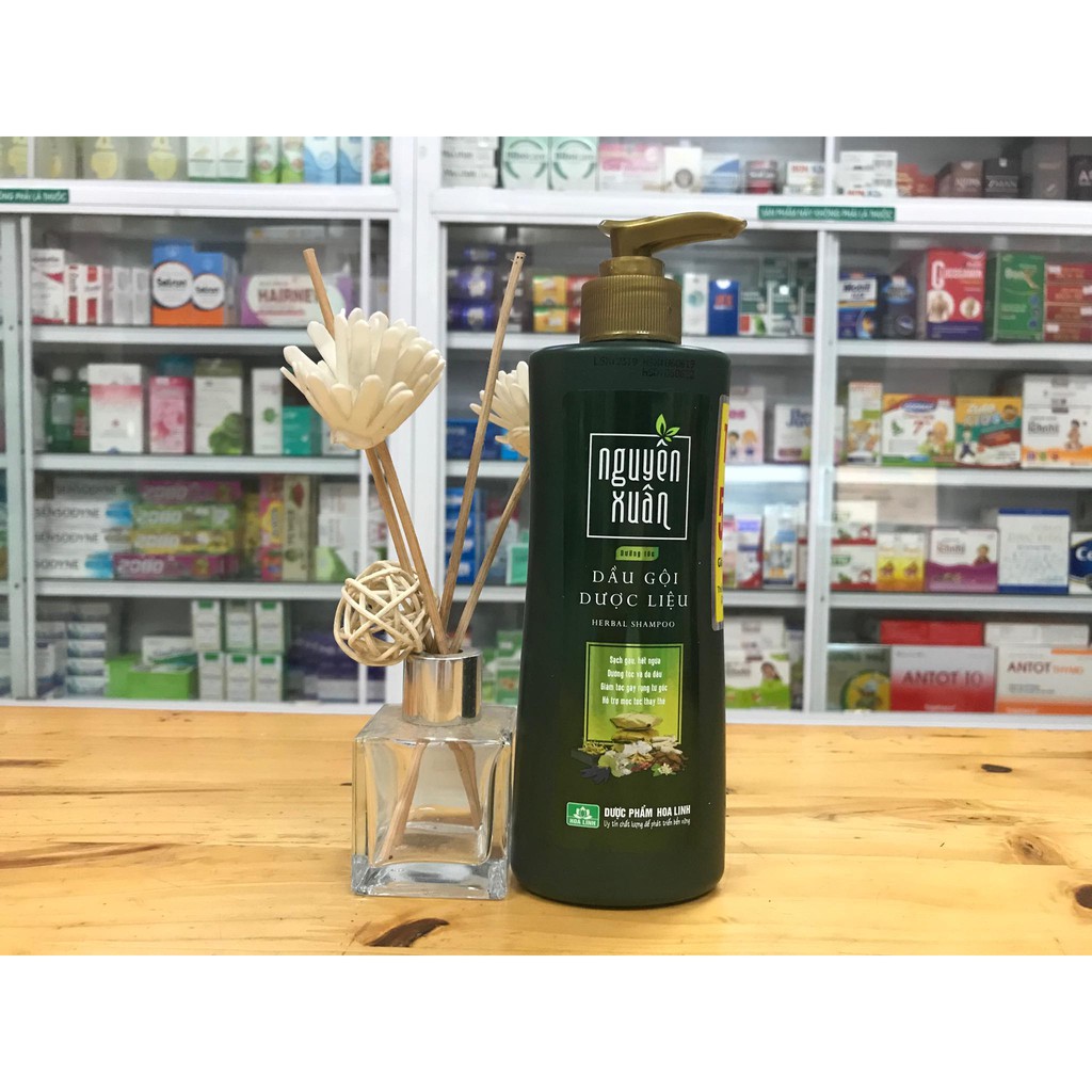 DẦU GỘI DƯỢC LIỆU NGUYÊN XUÂN 250ml
