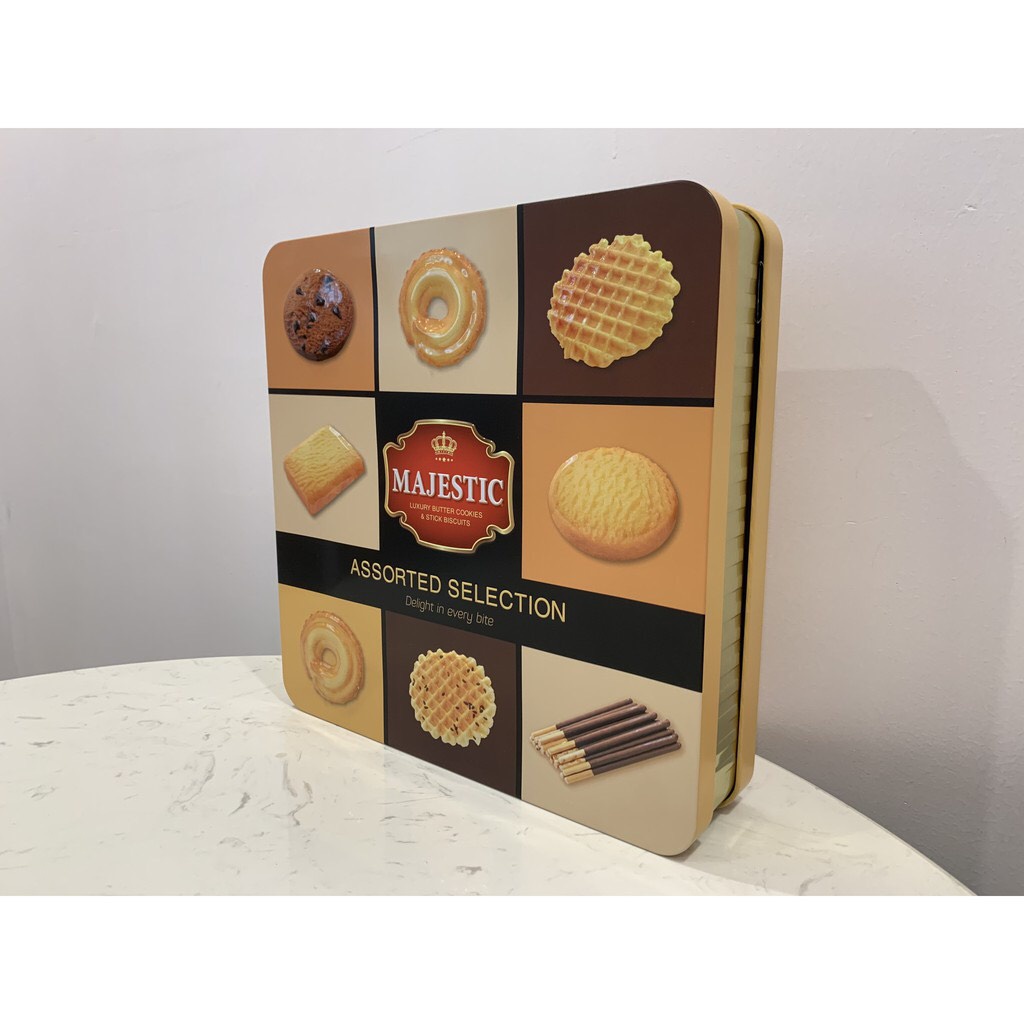 Bánh Quy MAJESTIC Thập Cẩm Hộp Thiếc 398G Việt Nam HSD 12 tháng