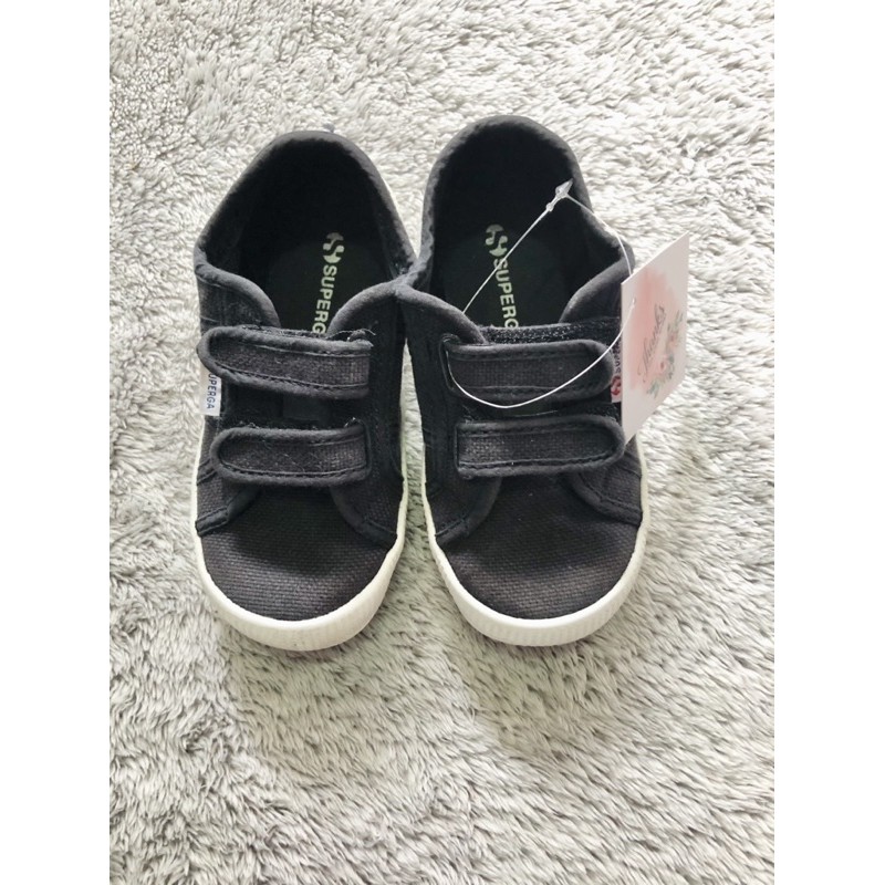 Giày thể thao cho bé trai hiệu superga size 27