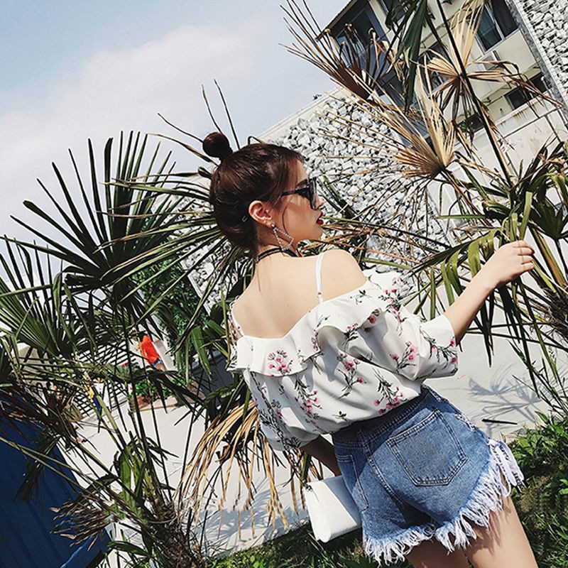 Quần Đùi Nữ Bò Quần Short Nữ Rách Quần Jeans Denim Rách Gấu Phối Dây Đan Chéo Bên Hông Phong Cách Mùa Hè Dành Cho Nữ