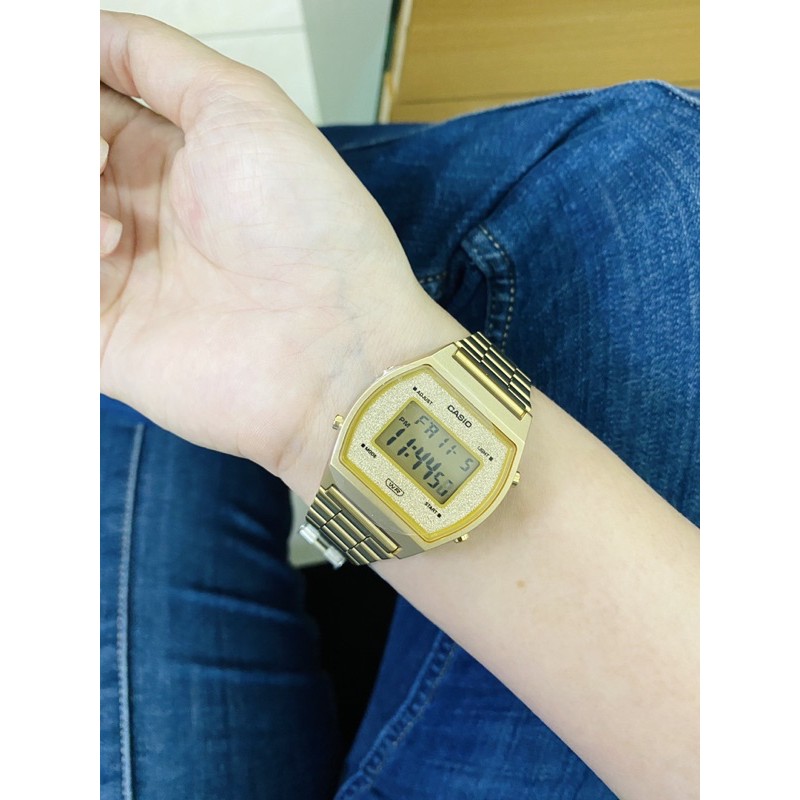 Đồng hồ nữ dây kim loại Casio Anh Khuê B640WGG-9DF