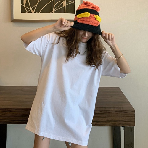 Áo phông nam nữ trơn unisex basic tee form rộng thun cổ tròn cotton oversize trắng đen ulzzang giá rẻ in cool ngầu | BigBuy360 - bigbuy360.vn