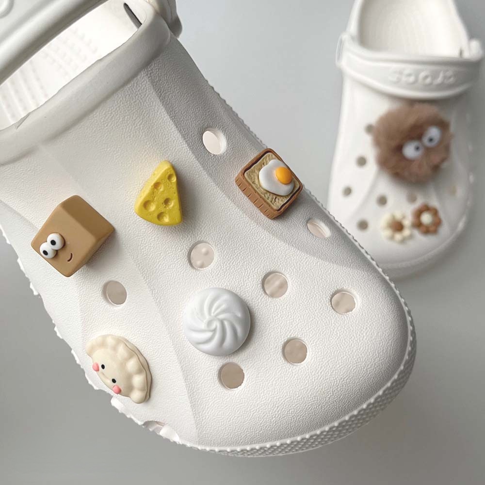 Phụ Kiện Trang Trí Giày Crocs / Giày Mini Cham Diy Có 5 Kiểu Nút Dễ Thương