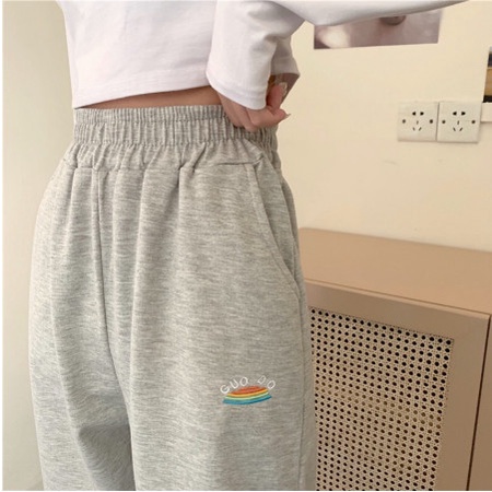Quần jogger thêu chũe duo_go thun hàng xịn,tốt,bền Store Q&amp;P
