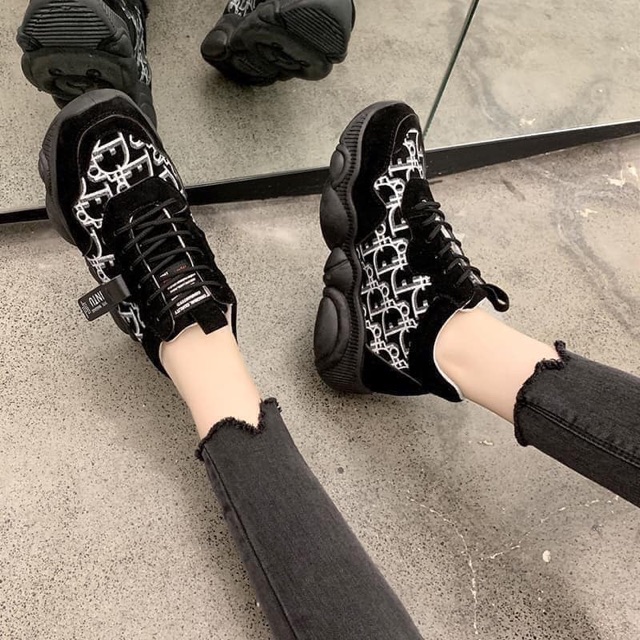 GIÀY THỂ THAO DO SIÊU HOT 2020 | BigBuy360 - bigbuy360.vn