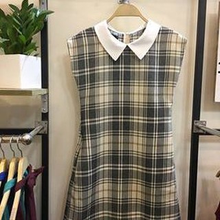 Đầm suông cổ sơ mi tay con