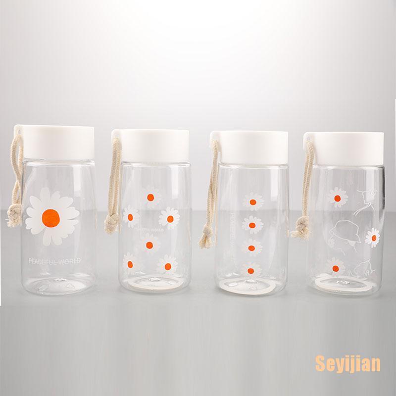 Bình Nước Nhựa Trong Suốt Họa Tiết Hoa Cúc 500Ml