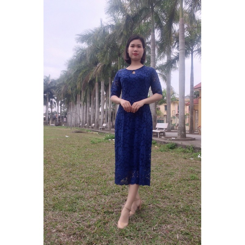 Đầm ren dáng suông 2 lớp trung niên | BigBuy360 - bigbuy360.vn