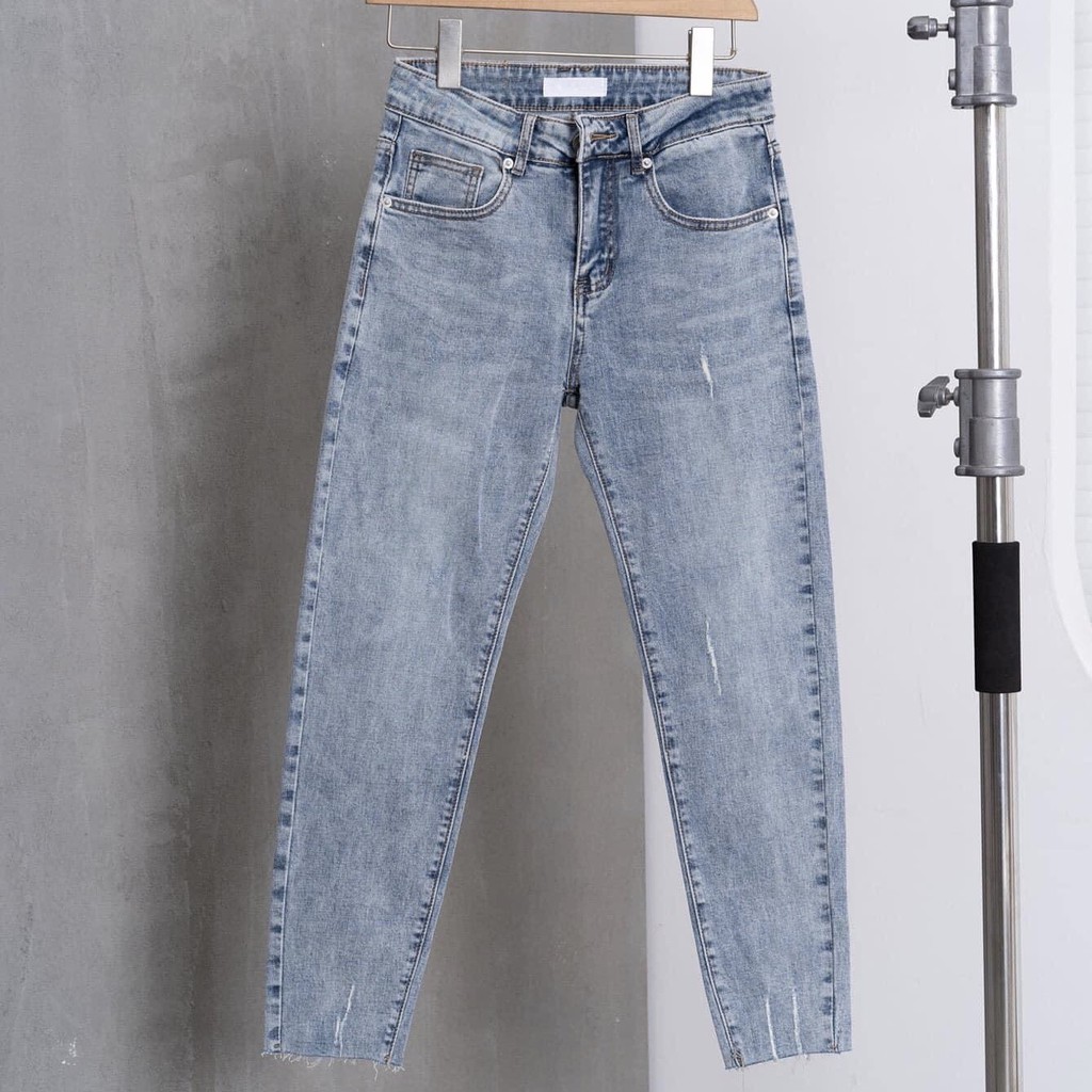 Quần Jean Nam Màu Trắng Rách Gối  Phong Cách Thời Trang Hàn Quốc Cao Cấp T&L store ms1966 | BigBuy360 - bigbuy360.vn