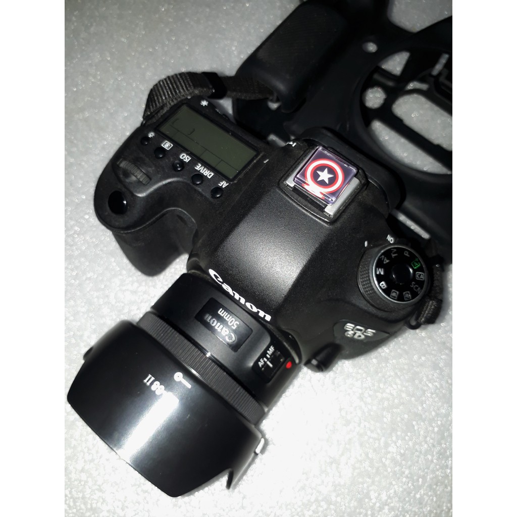 Hood hoa sen ES 68II cho ống kính Canon 50mm STM