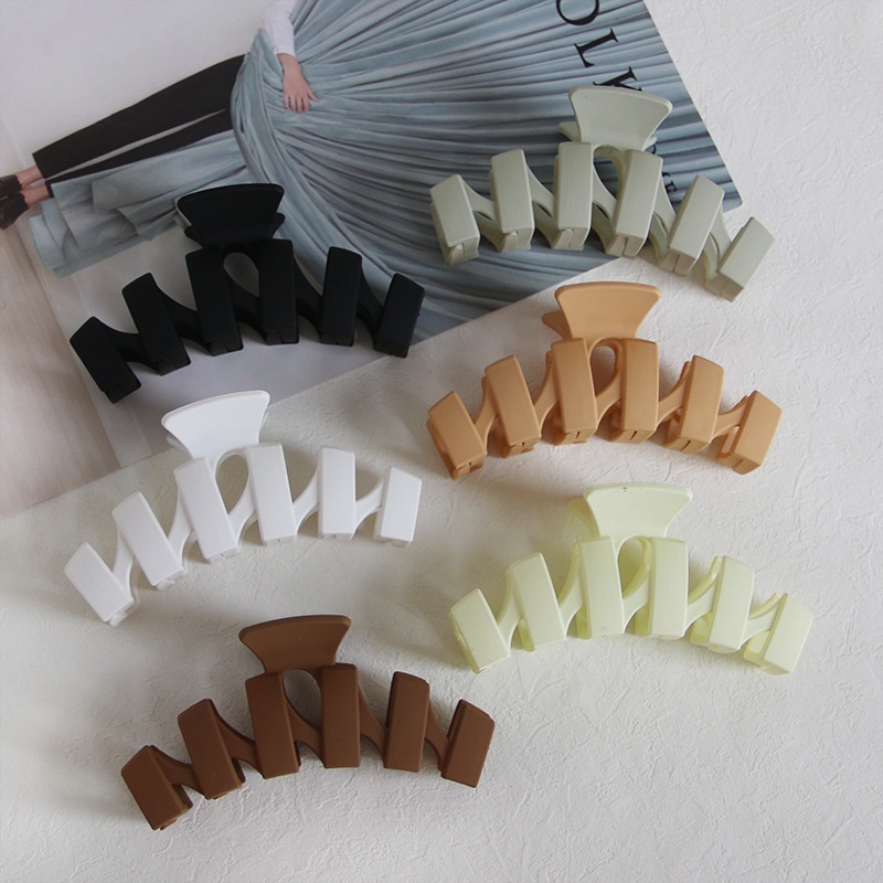 Kẹp Tóc Cỡ Lớn Thiết Kế Đầu Cá Mập Độc Đáo Thời Trang