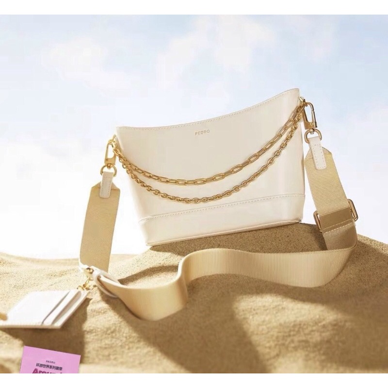 Túi Đeo Vai Pedro Leather Shoulder Bag / code: PW2-76610048