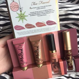 Tách Set Son Too Faced Mini .. Hình thật 2 tấm cuối