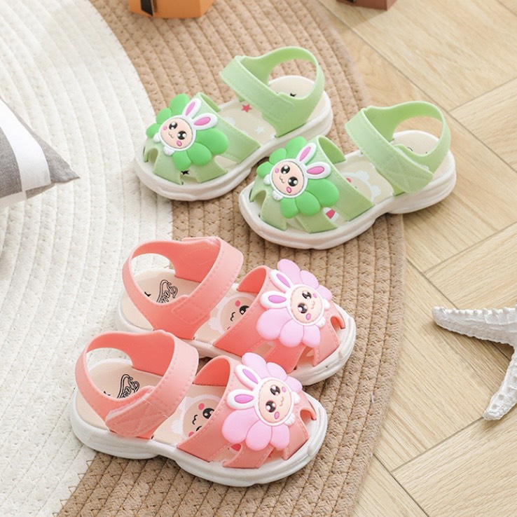 Sandal nhựa cho bé hình thỏ siêu xinh tông màu tươi tắn êm chân chống trượt - TT402