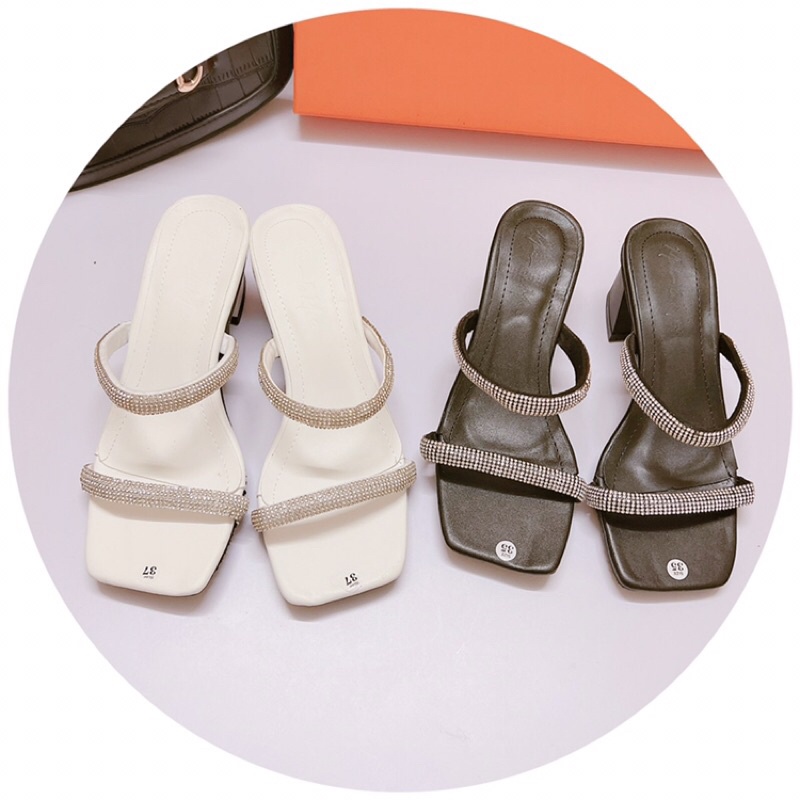 Dép cao gót đế vuông 6p 2 quai đá to đẹp sang hết sức