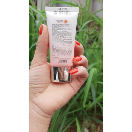 kem chống nắng zenny( giá sỉ 3 sp)cam kết chính hãng