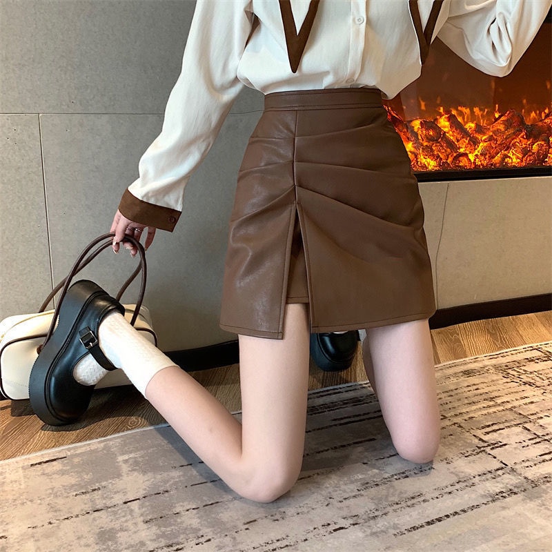 Chân váy COZOK da PU lưng cao thiết kế xếp nếp xinh xắn