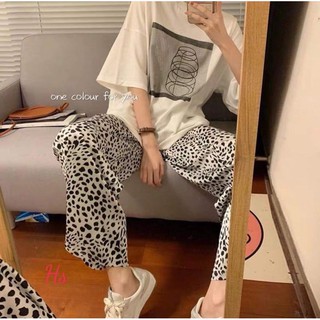 Set áo thun quần ống suông rộng đốm báo