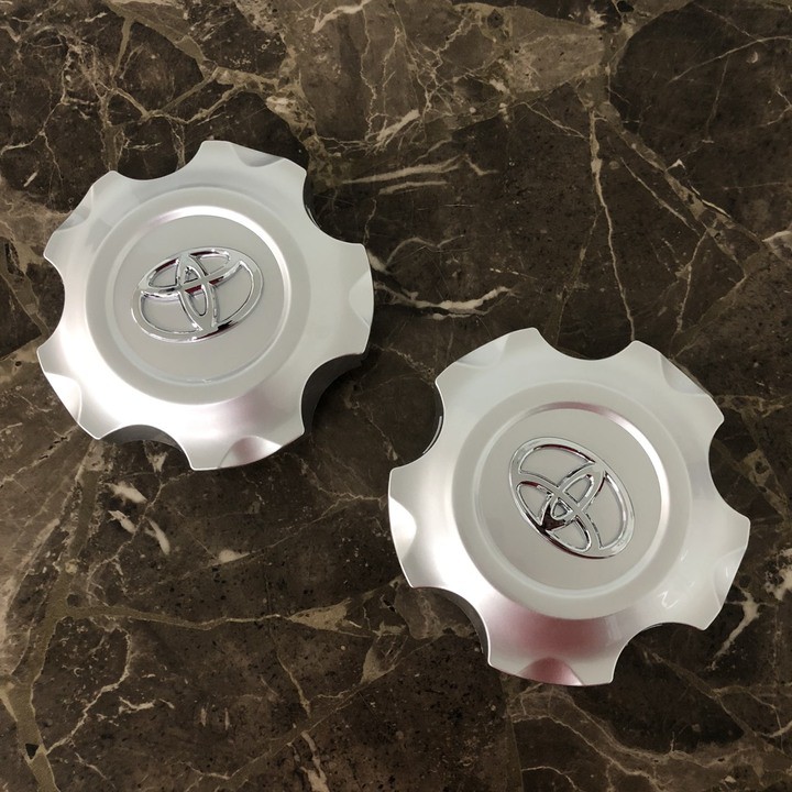 01 CHIẾC Logo chụp mâm, ốp lazang bánh xe ô tô Toyota Land Cuiser 2008-2010 -TY-123