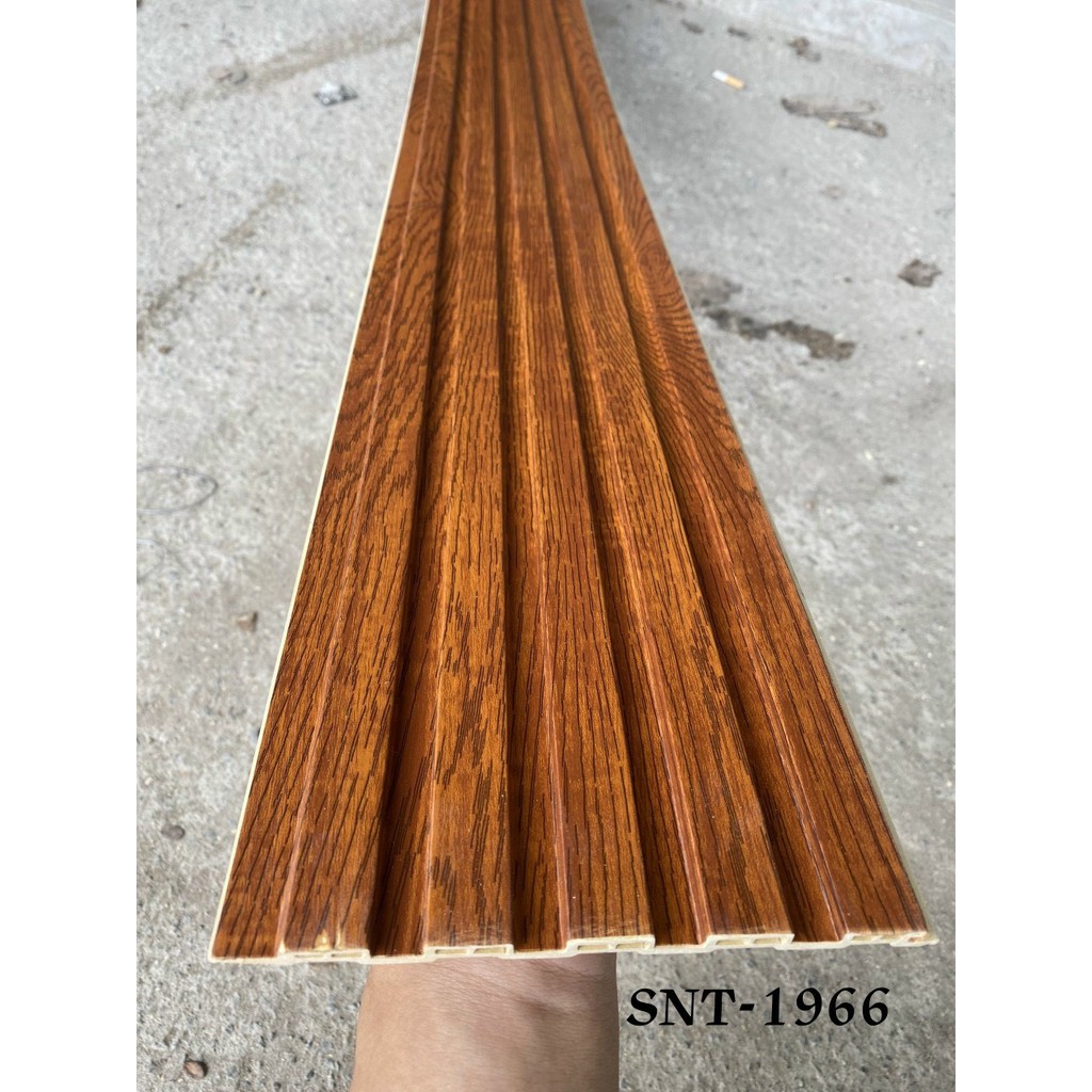 Tấm ốp gỗ nhựa 5 sóng thấp, giá rẻ, thi công nhanh chóng, mang đến không gian sang trọng