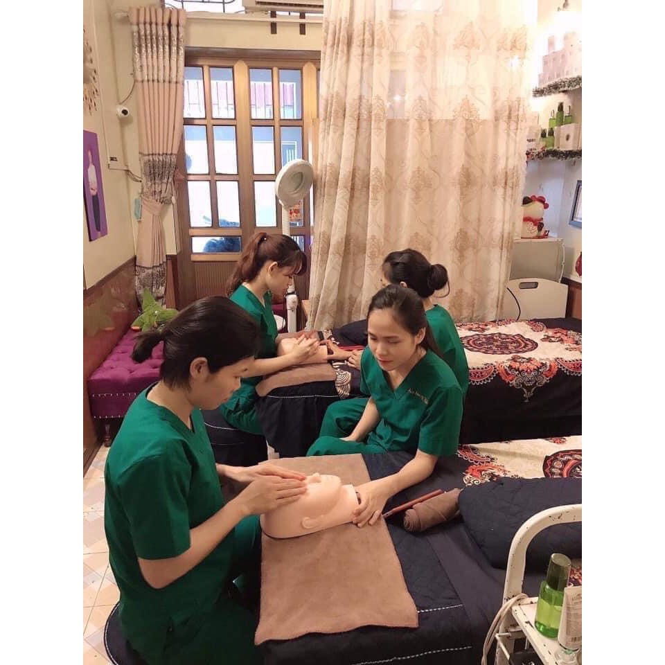 Đồng phục cho kĩ thuật viên, y bác sĩ spa, thẩm mĩ viện may theo mẫu khách gửi
