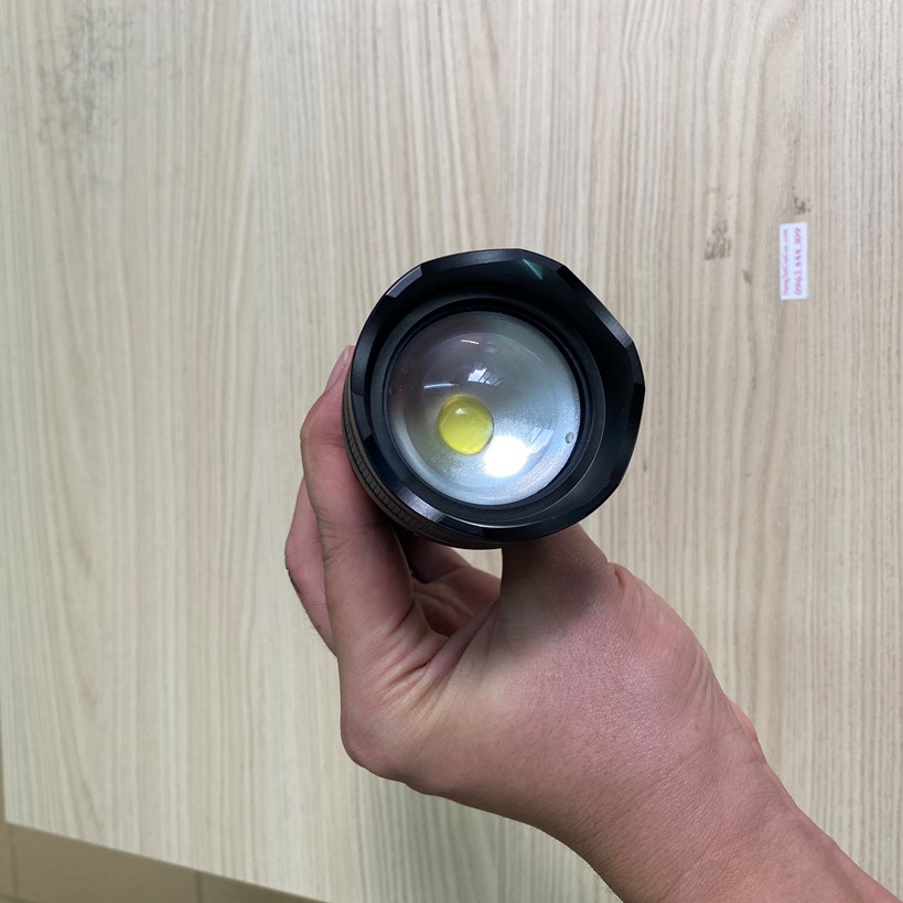 Đèn pin siêu sáng Supfire L3 zoom xa gần, bóng led P90 cao cấp 36W, siêu sáng và pin khỏe –