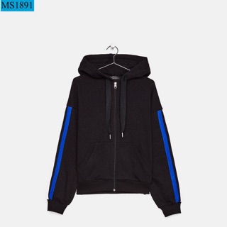 Áo khoác bershka new tang size M,made in pakistan