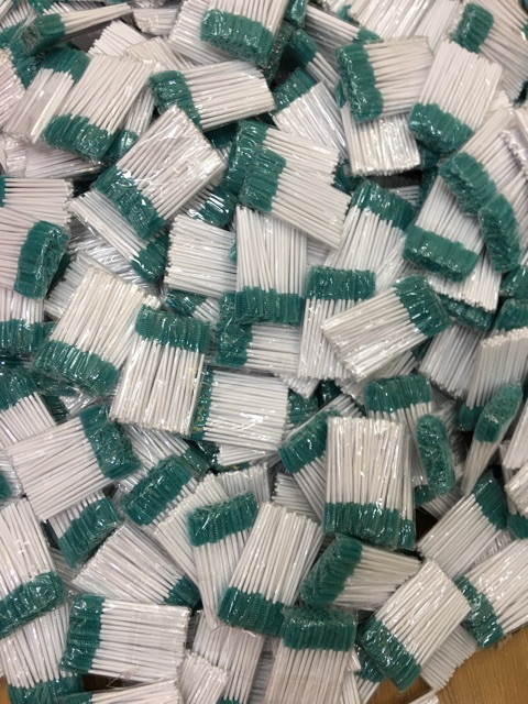 Chổi chải mi nối ( BỊCH 50 CÂY)_dụng cụ nối mi_THÚY HÀ | BigBuy360 - bigbuy360.vn