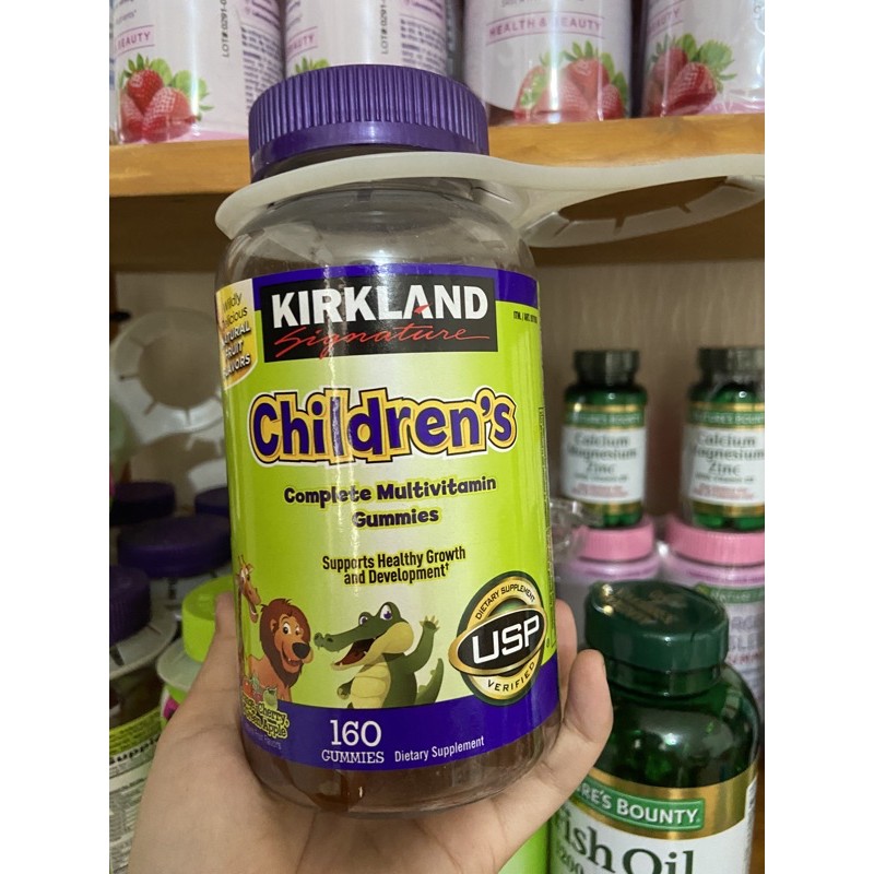 Kẹo dẻo krikland tổng hợp vitamin cho bé
