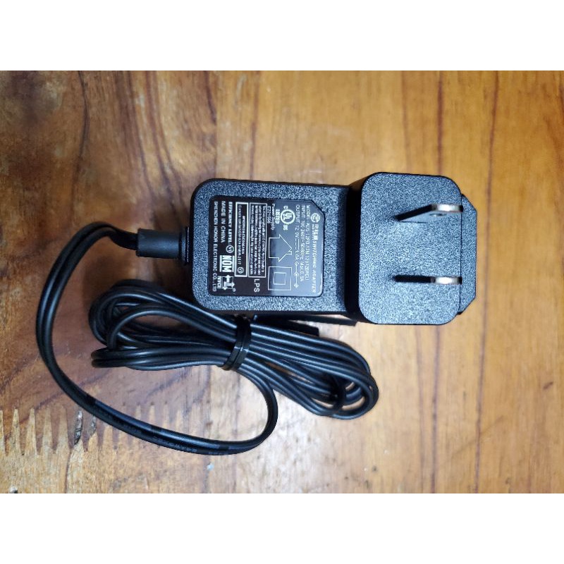 Nguồn xịn đi kèm camera ezviz 12V-1A | BigBuy360 - bigbuy360.vn