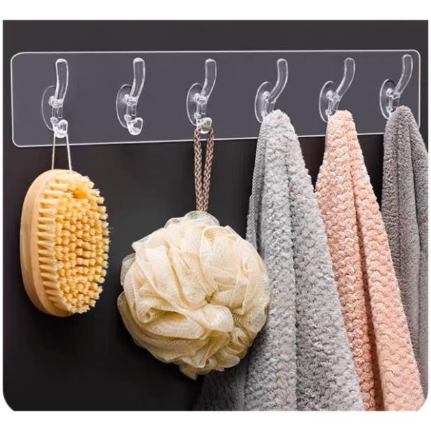 Móc dài 6 núm treo đồ đa năng, miếng dán có khả năng chống nước nựa ạ.
