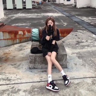 Bao tay cá tính xỏ ngón