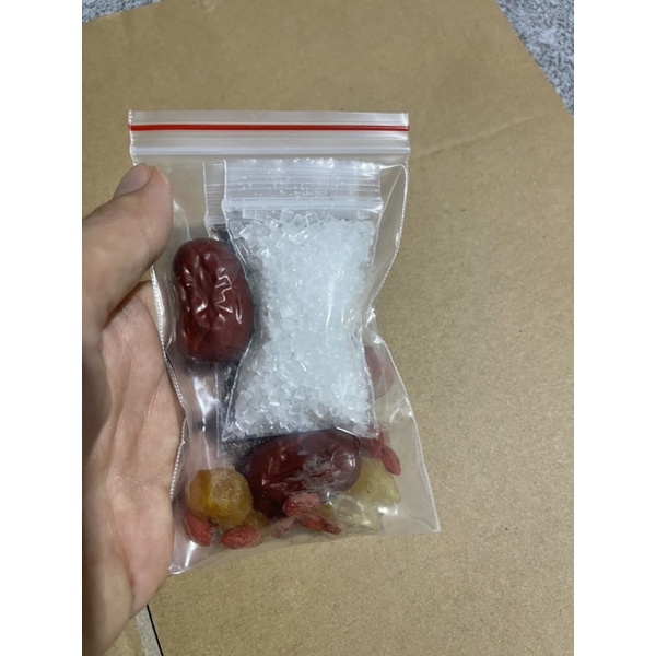 GÓI GIA VỊ ngủ vị chưng kèm tổ yến thơm ngon bỗ dưỡng gồm táo đỏ, kỹ tử, hạt chia, long nhãn và đường phèn 35gram