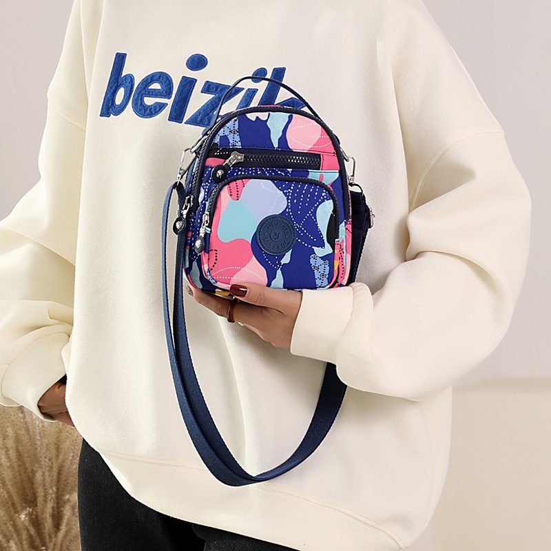 Túi Đeo Chéo Sợi Nylon Họa Tiết Hoa Phong Cách Mới Cho Nữ