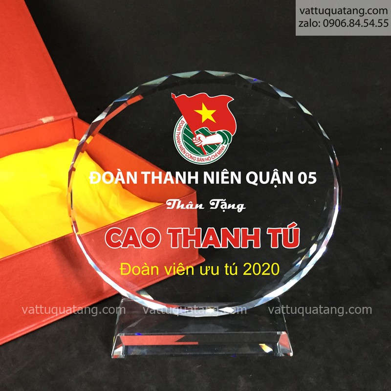 Phôi kỷ niệm chương pha lê trong tròn vát 14cm