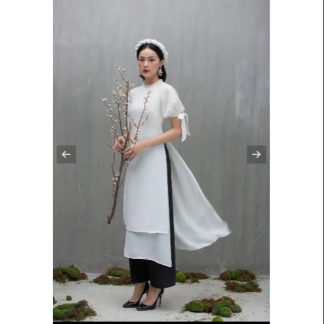 Áo dài 4 tà đính ngọc