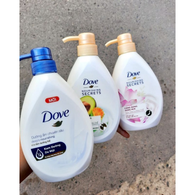 Sữa tắm DOVE HOA SEN , DOVE BƠ 530G ( DOVE CĂNG BÓNG TƯƠI MỚI)