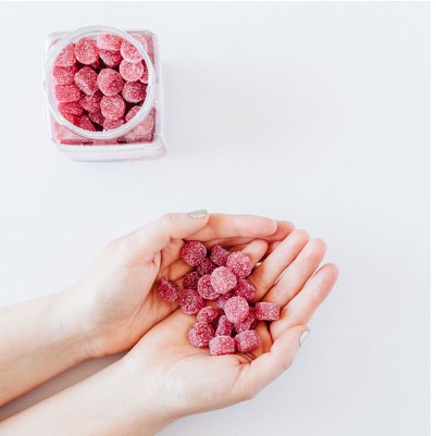 [LỌ DÙNG THỬ 25 VIÊN] Kẹo Dẻo Vị Dâu Rừng Natrol Gummies Raspberry Cho Mái Tóc Suôn Mượt Bóng Khỏe (CHUẨN COSTCO USA)