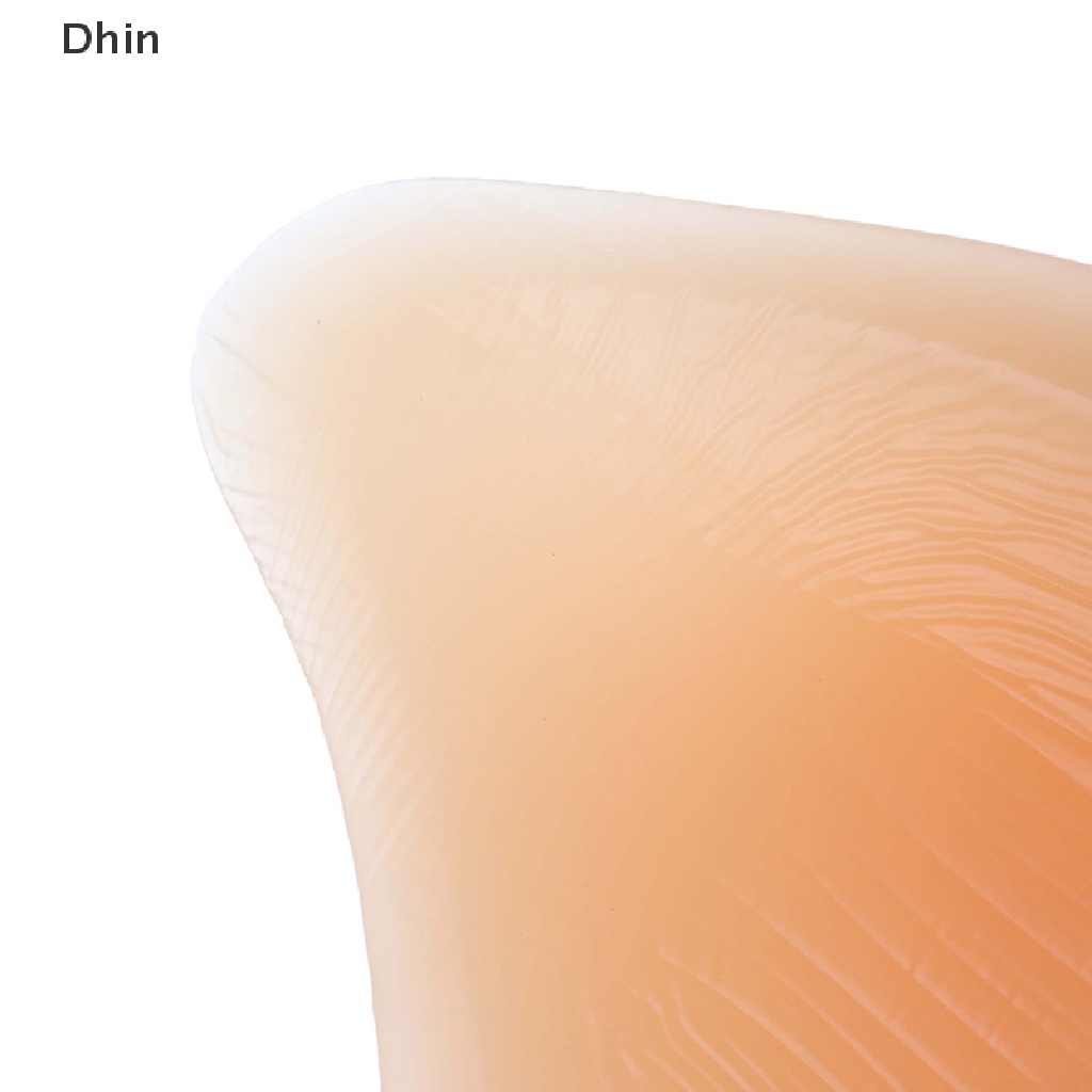 [Hàng mới về] Ngực giả bằng silicone có thể xoắn tiện lợi
