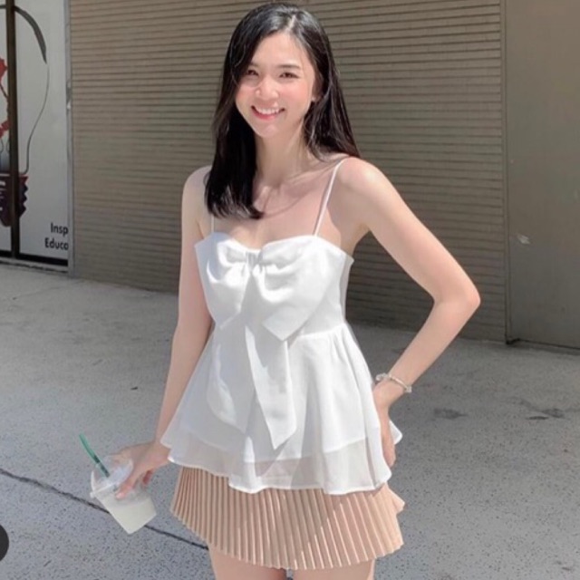 Áo 2 dây nơ ngực nude, trắng