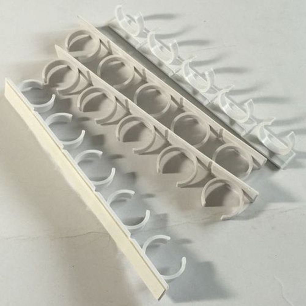 Giá Đỡ Lọ Gia Vị Gắn Tường Tiện Lợi
