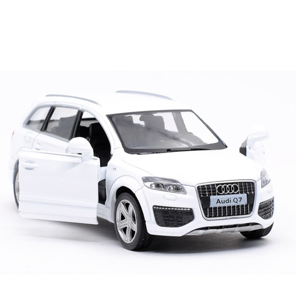 Yufeng RMZ AUDI Q7 Xe địa hình Hợp kim được ủy quyền Mẫu xe 1: 36 Kéo lại Cửa mở Bé trai Trẻ em Đồ chơi hợp kim Bộ sưu tập trang trí xe hơi Đồ trang trí