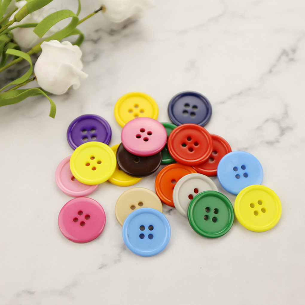 Set 100 Cúc Áo Nhựa 4 Lỗ Nhiều Màu