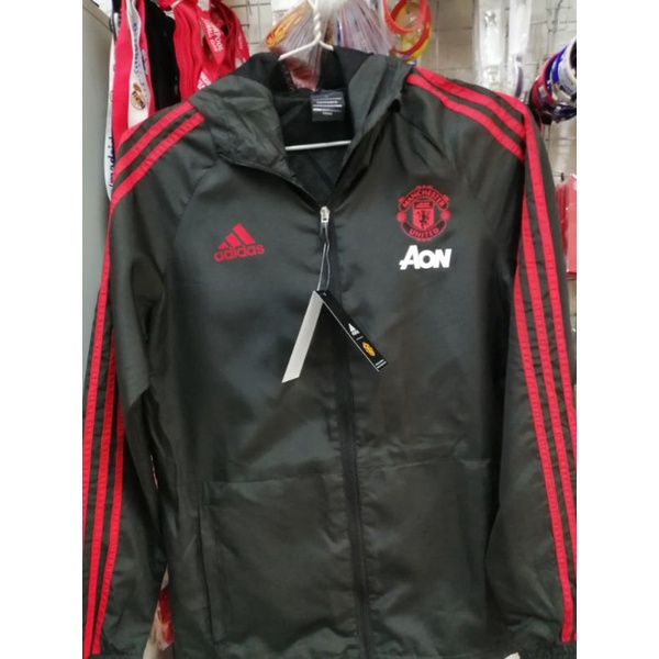 Áo gió Manchester United