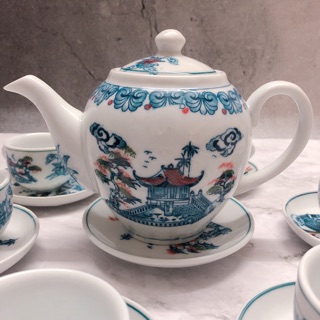 Bộ Ấm Chén Bát Tràng Vẽ Chùa Một Cột