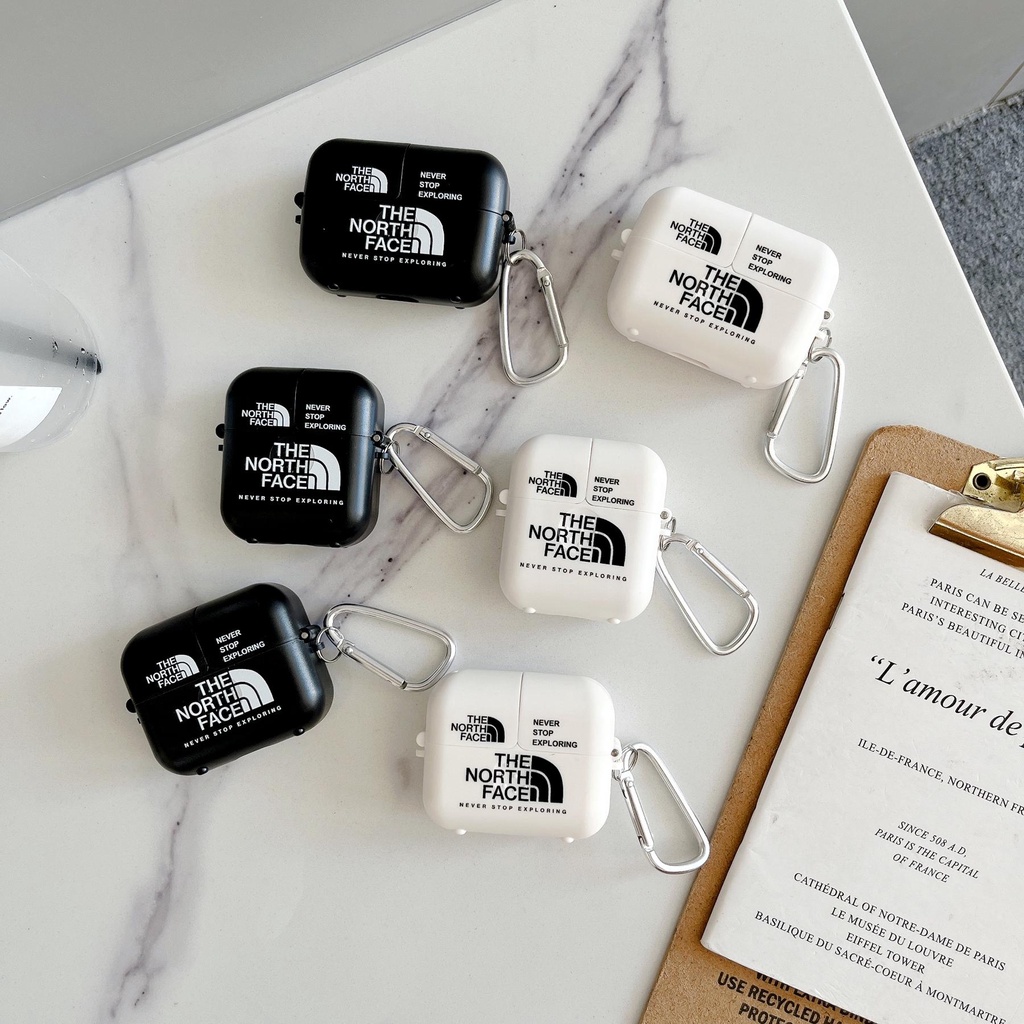 Vỏ Bảo Vệ Hộp Sạc Tai Nghe Bluetooth AirPods 1 2 pro 3 2021 gen3 Bằng Silicon Họa Tiết Trắng Đen Đơn Giản Kèm Móc Treo Tiện Dụng